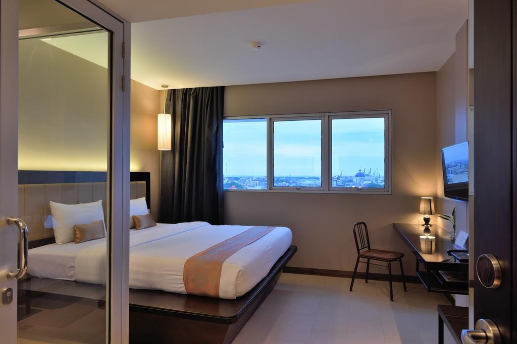 Gajahmada Avara Boutique Hotel Pontianak Luaran gambar